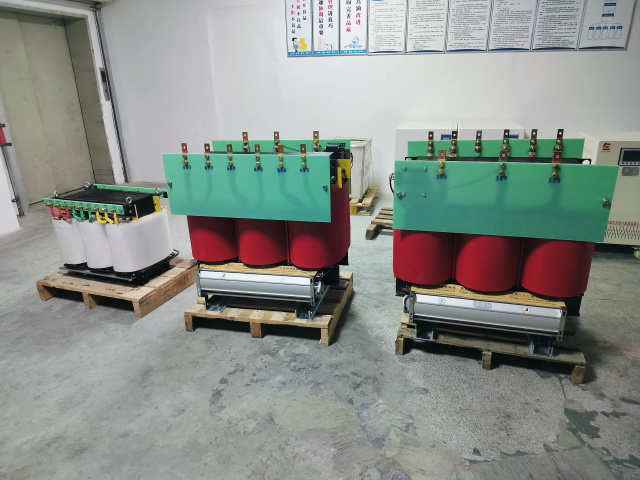崂山KS11-1000KVA矿用变压器
